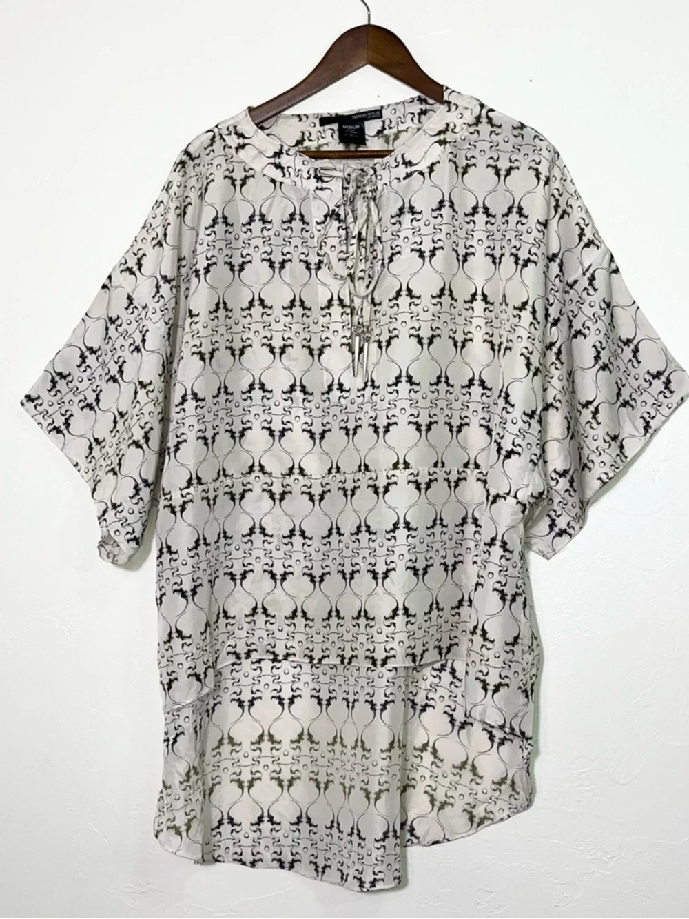 Thomas Wylde Luxury Silk Tunic Blouse Skull Celtic Cross Size M - Picture 1 of 13